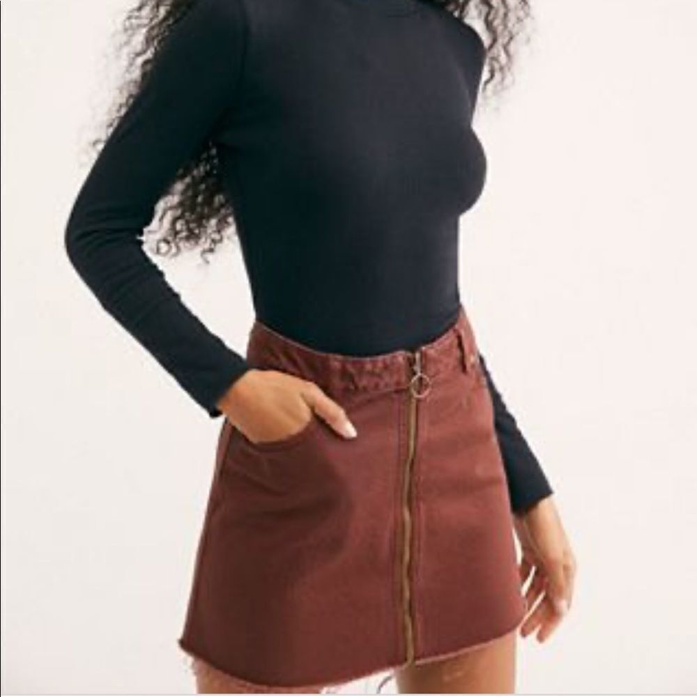 We the Free Rust/ Brown distressed/washed‎ out mini Skirt size 27